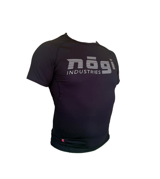 Rash Guard de manga larga Core 2022