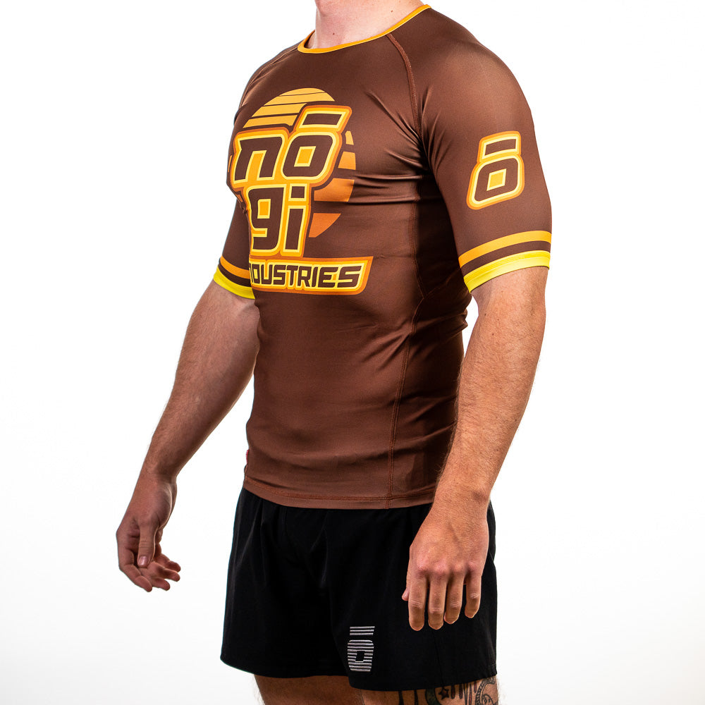 '7Four Short Sleeve Rank Rash Guard Brown Right View